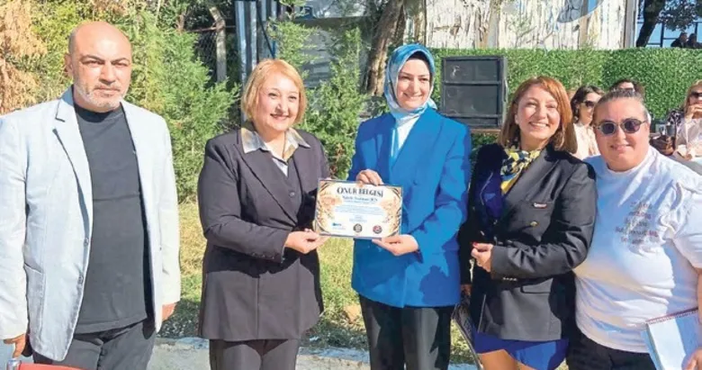 Menderes’te kadınlar Başkan Şen ile buluştu
