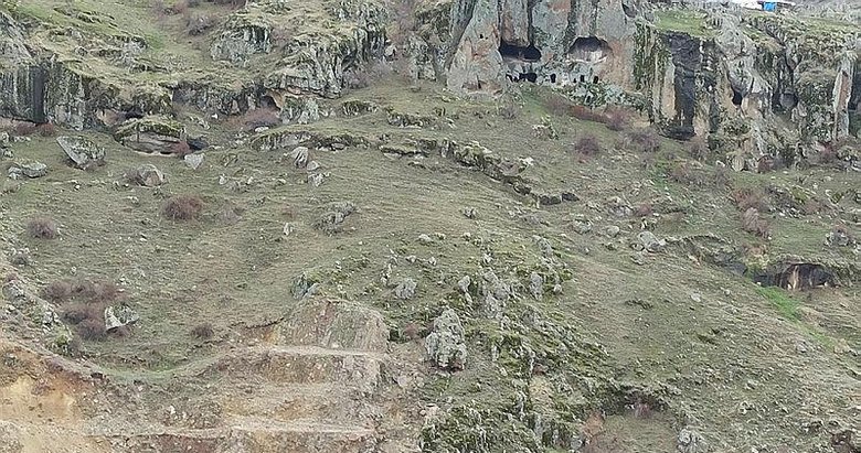 Gizemli Bininler Tarihi Kaya Evleri turizme kazandırılıyor