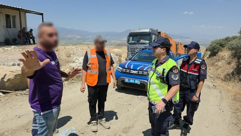 İzmir’in çöpü Tire’ye taşınıyor: Vatandaşlar tepkili