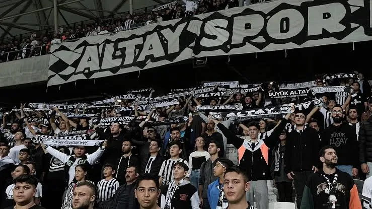 altay-dagiliyor-1783972878888.jpg