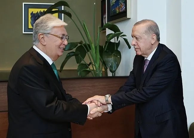 Başkan Erdoğan’dan yeni anayasa mesajı: Darbe anayasasıyla Türkiye geleceğe yürüyemez