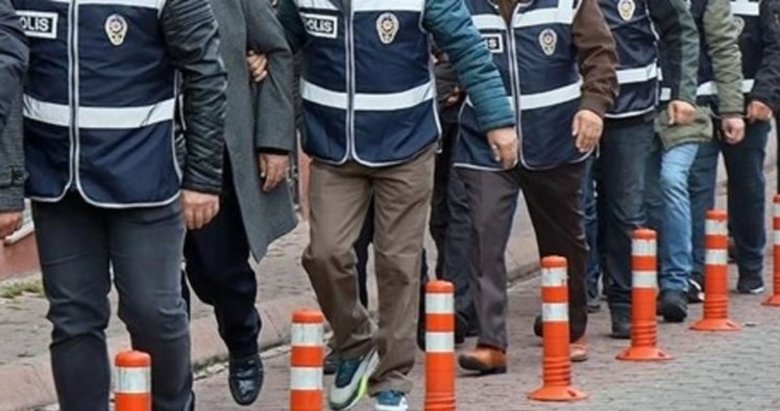 İzmir merkezli FETÖ operasyonunda 88 şüpheliye gözaltı kararı