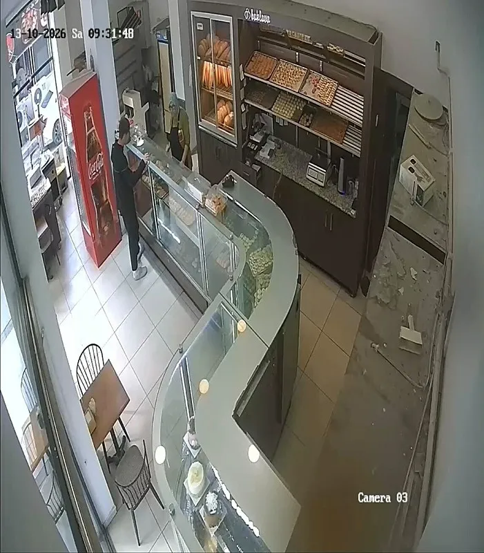 İzmir’deki o utanmaz kamerada! DMD hastası Berk’in bağış kumbarası çalındı