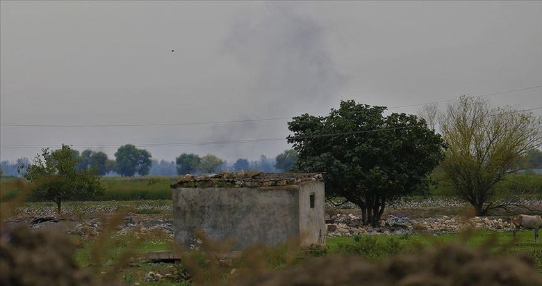 Ermenistan, Azerbaycan’daki şehir ve köyleri bombalıyor