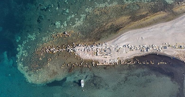 Anadolu’daki en iyi korunmuş antik kent limanı İzmir’de