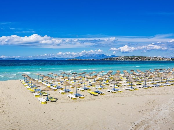 plaja-girmek-luks-oldu-cesme-ve-bodrumda-yeni-sezon-tarifeleri-1778614945224.jpeg