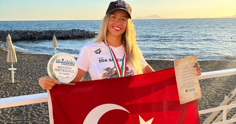 Eda Savcıgil tarihe kulaç attı