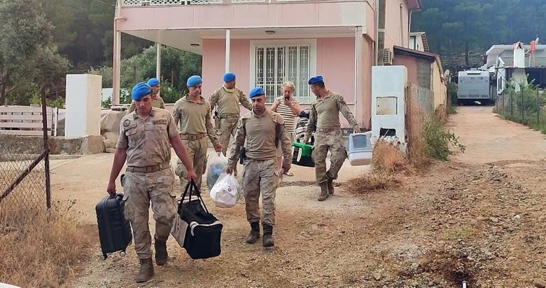 Marmaris’teki orman yangınında tahliyeler başladı