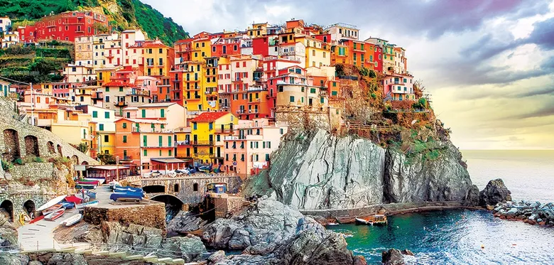dunyanin-en-ilginc-koyleri-cinque-terre-1788629785800.png