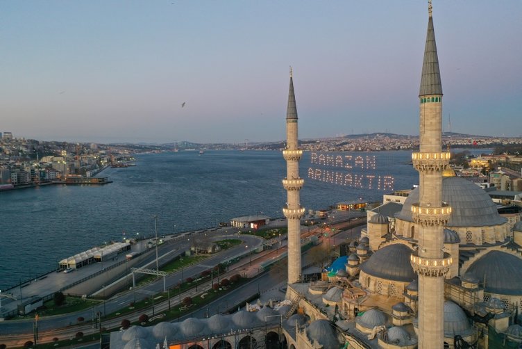 Cuma namazı nasıl kılınır? Cuma namazı kaç rekat? Cuma namazı kılınışı...