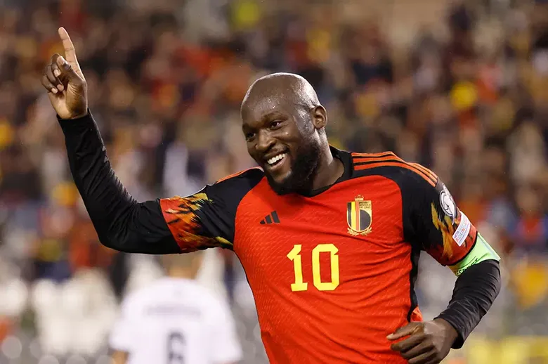 fenerbahcede-lukaku-operasyonu-dev-transferde-geri-sayim-basladi-1786290181154.png