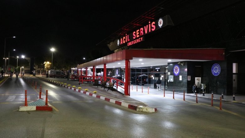 İzmir’de doktora sopalı saldırı!