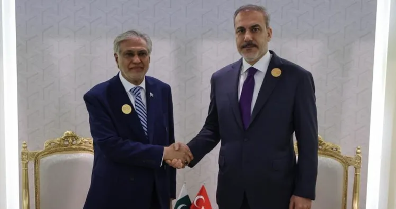 Dışişleri Bakanı Hakan Fidan, Pakistanlı mevkidaşı ile görüştü