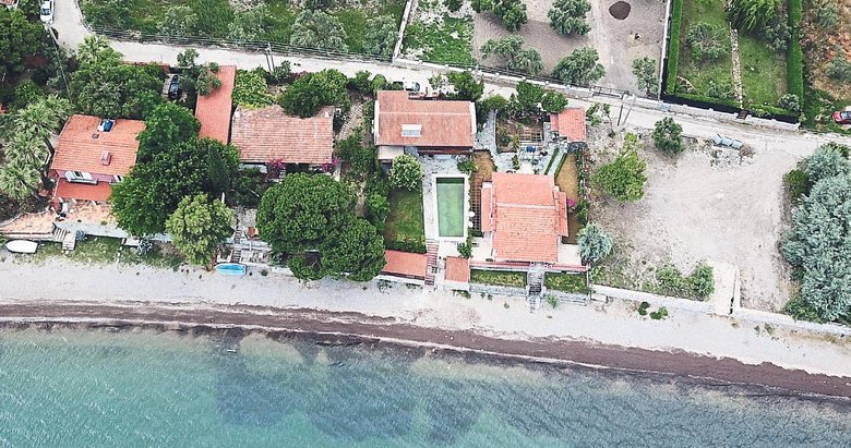 Sezen In Kacak Havuzuna Mufettis Izmir Haberleri