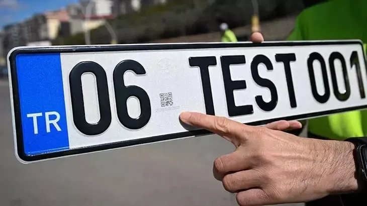 baskan-erdogan-talimat-verdi-app-plaka-cezalari-silinecek-mi-1774594587417.png