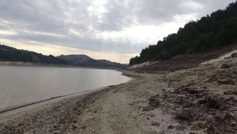 Atikhisar Barajı’nda su seviyesi yüzde 22’ye düştü