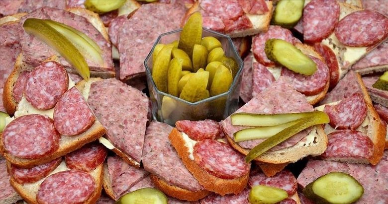 İşlenmiş kırmızı etin fazla tüketimi demans riskini artırabilir