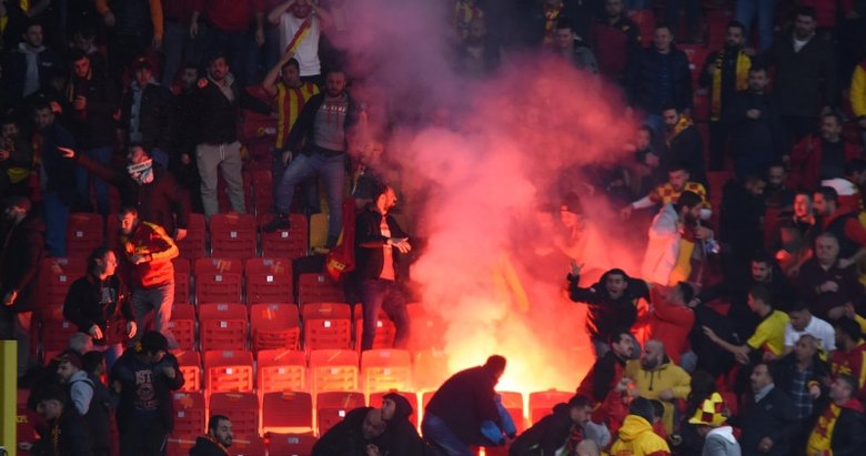 Göztepe-Altay maçını kana bulayan zanlıdan akılalmaz savunma: Meşale sanmıştım