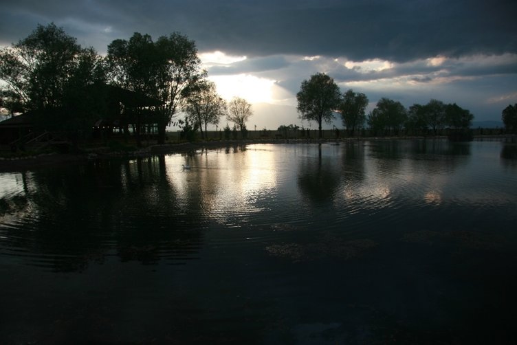 Denizli’nin saklı küçük ‘cennet’i Ucarı Göleti