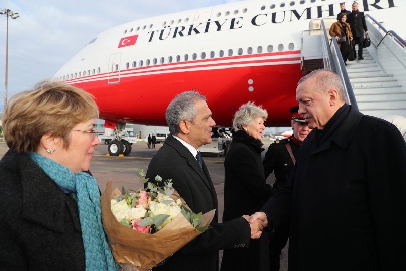 Başkan Erdoğan NATO Zirvesi için gittiği Londra’da böyle karşılandı