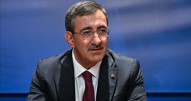 Cevdet Yılmaz: Kalkınma planımızın özünü, dijital ve yeşil dönüşüm oluşturuyor