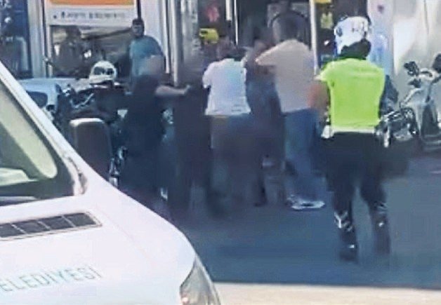 Trafik polisine saldıran süpheli tutuklandı