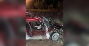 Uşak’ta hafif ticari araç minibüse çarptı: 3 yaralı