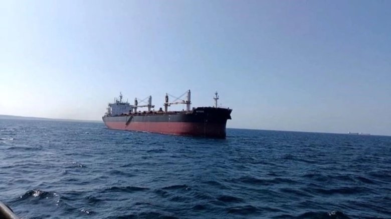 Çanakkale Boğazı’ndan geçen tanker makine arızası yaptı