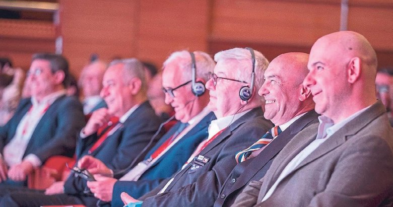 İhanete SIRRIttılar!