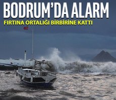 Bodrum’da fırtına! Tekneler karaya oturdu