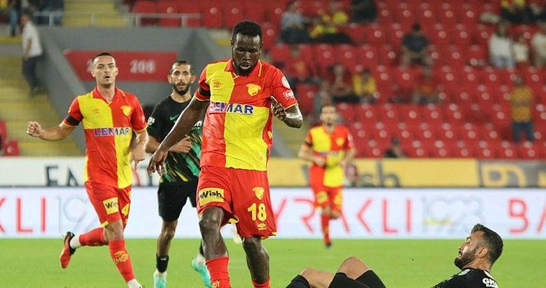 Göz-Göz’e Diouf müjdesi