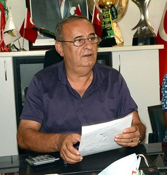 Akhisarspor’da ’feda’ sezonu