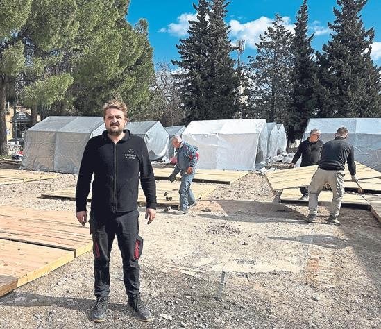 Depremzedelerden birlik mesajları