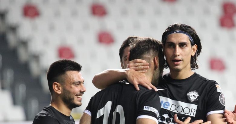Son Dakika... Altay evinde 3 golle kazandı