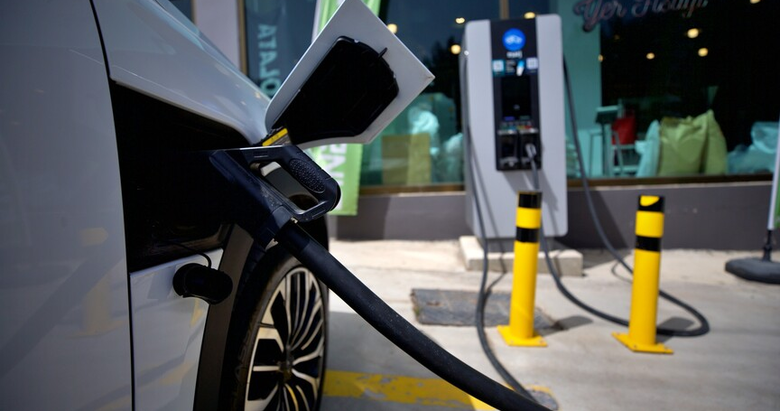 Türkiye’de her iki araçtan biri elektrikli