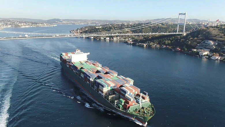 Boğazlardan zamlı gemi geçişi başladı