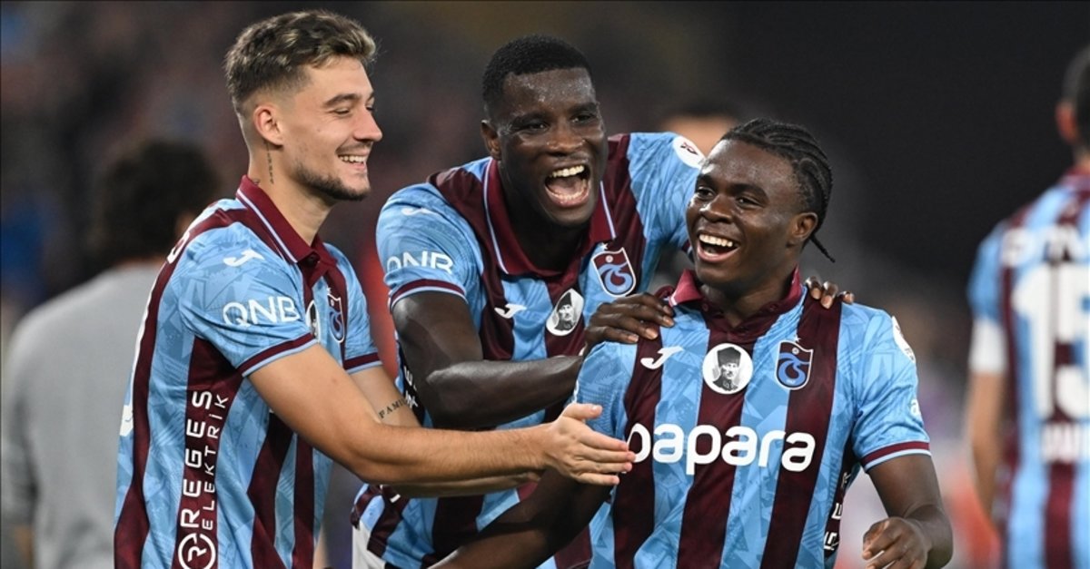 Trabzonspor Eyüp önünde