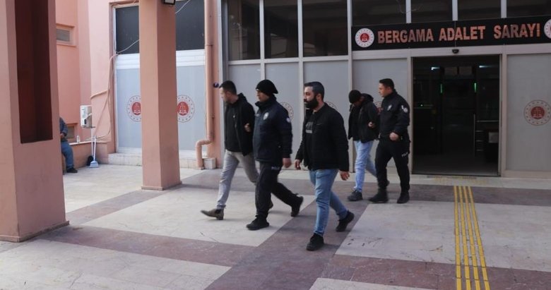 İzmir’de zehir operasyonu: 3 torbacı yakalandı