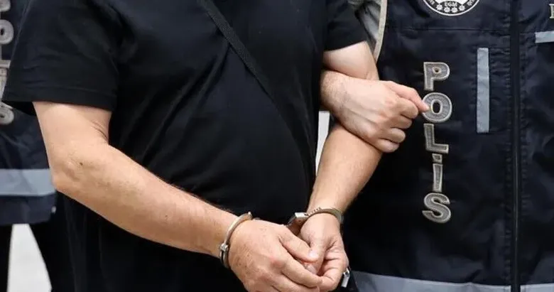 İzmir’de 12 yıl cezası bulunan hükümlü yakalandı!