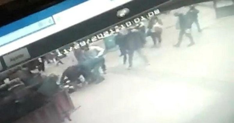 İzmir’de kadını yumruklayan saldırganı 3 kilometre takip edip yakalattı