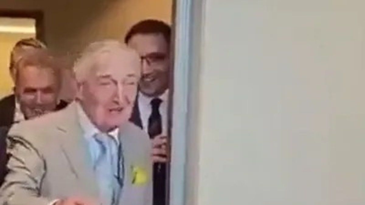 Rahmi Koç’un fıkrası soruşturmalık oldu