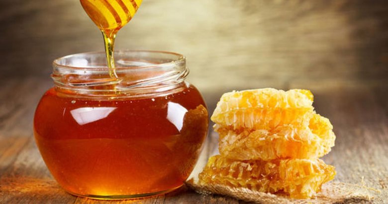 Arı sütü ve propolis koronavirüsüne karşı bağışıklık sistemini güçlendiriyor