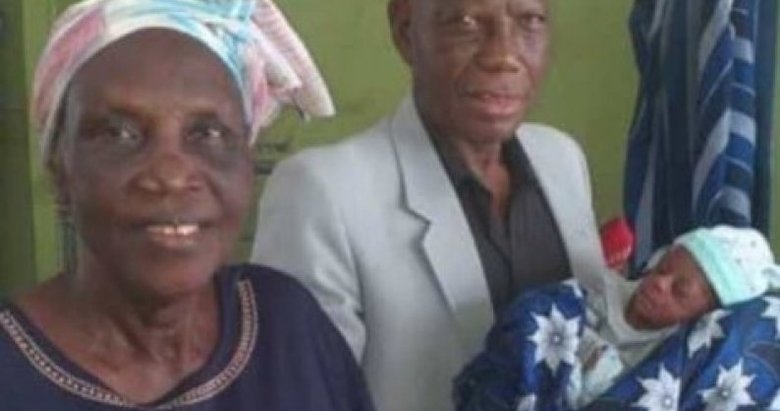 Nijerya’da bir kadın 68 yaşında anne oldu