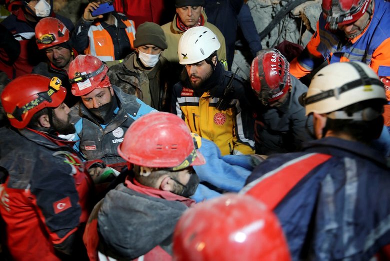 Kahramanmaraş’ta enkaz altında kalan kişi, 89 saat sonra kurtarıldı