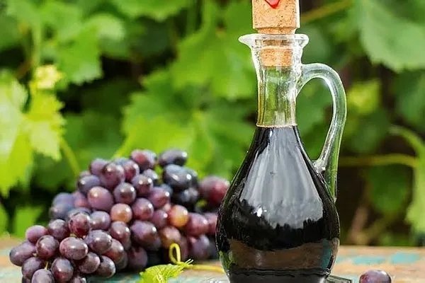 Sabahları aç karnına sirkeli su içmenin faydaları nelerdir?