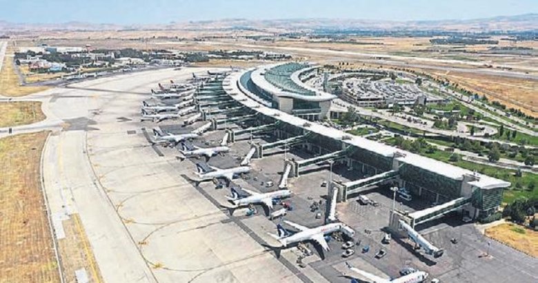 Martta hava yolunda yolcu sayısı 7,7 arttı