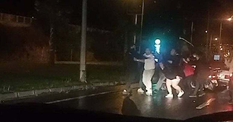 Aydın’da bir garip olay! Bir anda birbirlerine saldırdılar