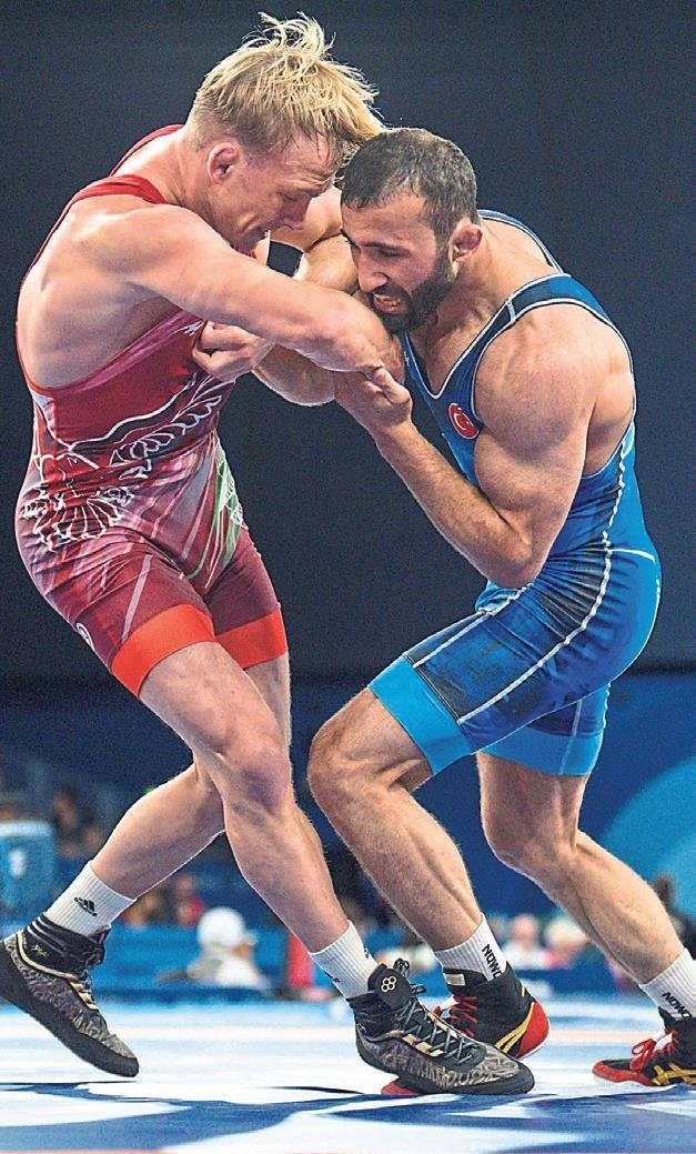 Esra Yıldız final aşkına