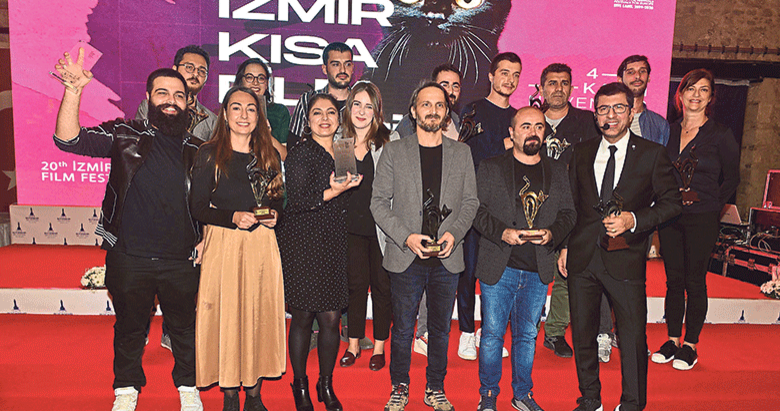 ‘Altın kedi’ ödülleri sahiplerini buldu
