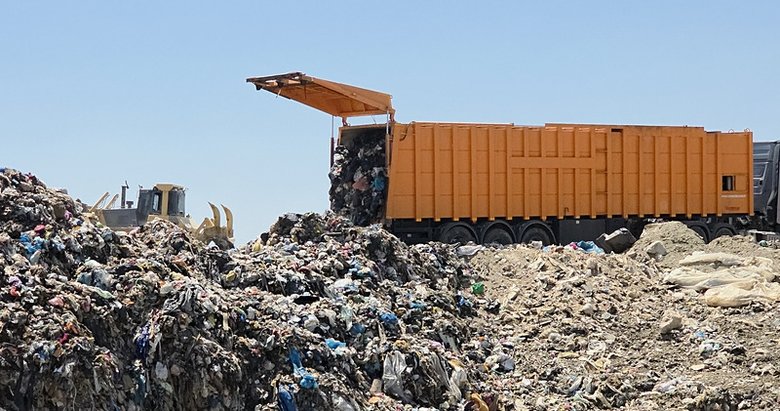 İzmir’in çöpü Tire’ye dert oldu